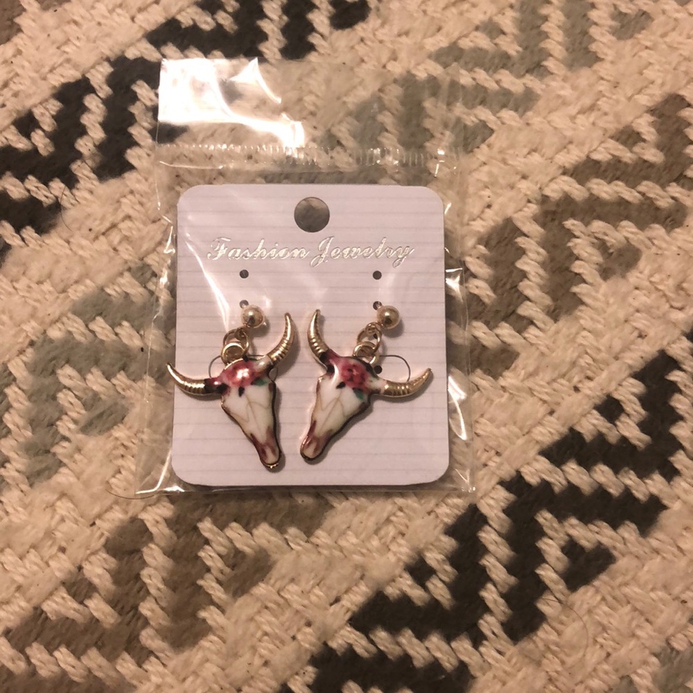 Steer skull earrings
